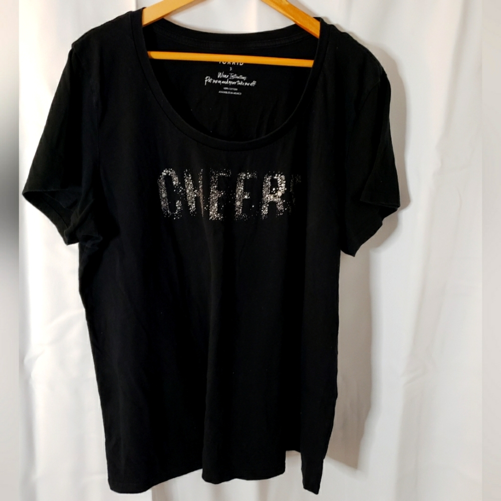 Torrid Womens TShirt Sz 3 (US 22-24) Black "Cheers" Sparkle Sports New Year